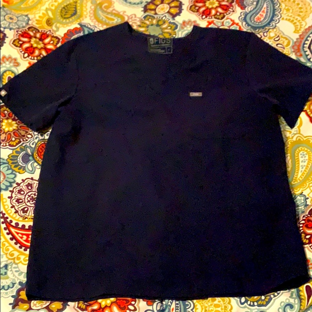 Figs scrub top